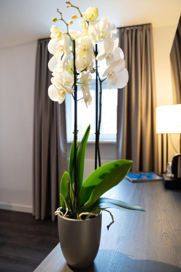 Hotel Weisses Ross Кульмбах Экстерьер фото